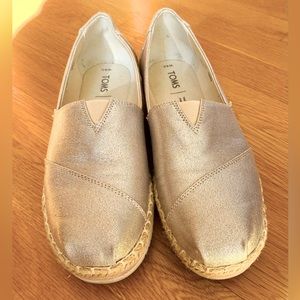 Toms espadrilles women’s size 8.5